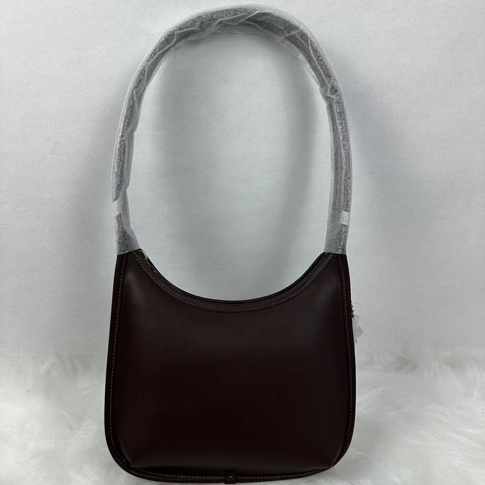 Coach Curve Zip Bag Shoulder Bag In Leather/Gold/Maple CAF11 NWT